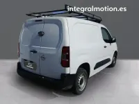 Usado Opel Combo 102 CV (75 kW) 2022 Blanco Monovolumen