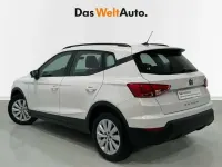 Usado Seat Arona Style 115 CV (84 kW) 2020 Blanco SUV