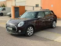 Usado Mini Cooper Clubman 136 CV (100 kW) 2017 Marrón Familiar