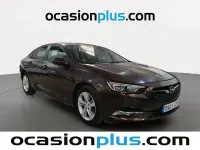 Usado Opel Insignia Selective 136 CV (100 kW) 2017 Marrón Berlina
