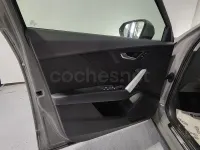 Usado Audi Q2 Design 116 CV (85 kW) 2019 Gris / plata SUV