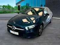 Usado Mercedes CLA180 116 CV (85 kW) 2022 Azul Berlina