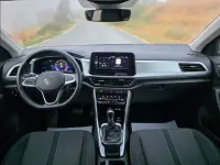 Usado VW T-Roc 150 CV (110 kW) 2025 Azul SUV