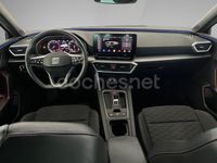 Usado Seat Leon FR 150 CV (110 kW) 2020 Rojo Familiar