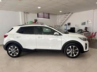 Usado Kia Stonic 100 CV (73 kW) 2019 Blanco SUV