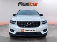 Usado Volvo XC40 Momentum 163 CV (119 kW) 2021 Blanco SUV