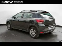 Usado Dacia Sandero Essentiel 101 CV (74 kW) 2023 Gris Berlina
