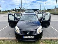 Usado Dacia Sandero 75 CV (55 kW) 2012 Negro Berlina
