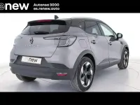 Usado Renault Captur Techno 100 CV (73 kW) 2025 Gris SUV