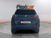 Usado Peugeot 5008 Allure 131 CV (96 kW) 2021 Azul SUV