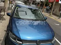 Usado VW Polo Advance 90 CV (66 kW) 2016 Azul Berlina
