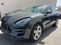 Usado Porsche Macan Turbo 400 CV (294 kW) 2018 Gris / plata SUV