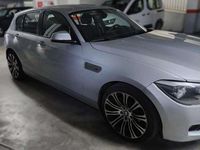 Usado BMW 116 116 CV (85 kW) 2011 Gris Utilitario