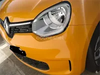 Usado Renault Twingo Intens 75 CV (55 kW) 2020 Naranja Utilitario