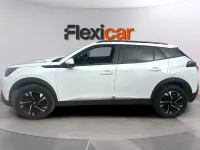 Usado Peugeot 2008 Allure 110 CV (80 kW) 2021 Blanco SUV