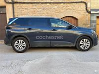 Usado Peugeot 5008 Active 130 CV (95 kW) 2018 Azul SUV
