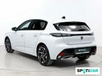 Usado Peugeot 308 Allure 131 CV (96 kW) 2023 Plateado Utilitario