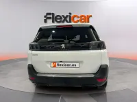 Usado Peugeot 5008 Allure 130 CV (95 kW) 2024 Blanco SUV