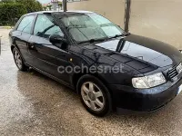 Usado Audi A3 Ambiente 110 CV (80 kW) 1997 Azul Utilitario