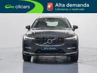 Usado Volvo XC60 Core 350 CV (257 kW) 2022 Gris / plata SUV