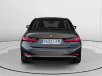 Usado BMW 320 Advantage 184 CV (135 kW) 2021 Gris Berlina