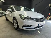 Używany Opel Astra Dynamic 110 KM (80 kW) 2019 Biały Sedan/Limuzyna