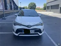 Usado Toyota Avensis Advance 143 CV (105 kW) 2015 Blanco Familiar