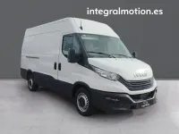 Usado Iveco Daily 156 CV (114 kW) 2023 Blanco Berlina