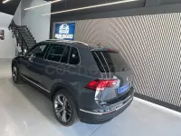 Usado VW Tiguan Life 150 CV (110 kW) 2023 Gris / plata SUV