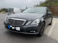 Usado Mercedes E240 Elegance 387 CV (284 kW) 2009 Gris Berlina
