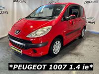 Usado Peugeot 1007 90 CV (66 kW) 2006 Rojo Monovolumen