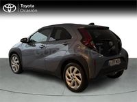Usado Toyota Aygo X Play 72 CV (52 kW) 2025 Gris / plata SUV