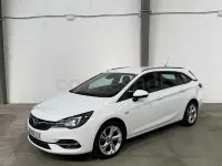 Usado Opel Astra Dynamic 110 CV (80 kW) 2020 Blanco Familiar
