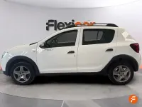 Usado Dacia Sandero Comfort 90 CV (66 kW) 2018 Blanco Berlina