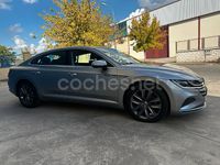 Usado VW Arteon 150 CV (110 kW) 2022 Gris / plata Berlina
