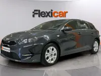 Usado Kia Ceed 136 CV (100 kW) 2023 Gris Utilitario