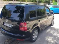 Usado VW Touran Highline 140 CV (102 kW) 2007 Negro Monovolumen
