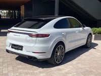 Usado Porsche Cayenne Turbo 550 CV (404 kW) 2020 Blanco SUV