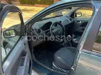 Usado Ford Fiesta Trend 68 CV (50 kW) 2003 Verde Utilitario