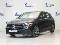 Usado Mercedes B180 116 CV (85 kW) 2021 Negro Utilitario