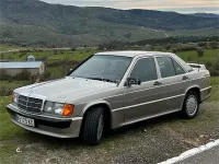 Usado Mercedes 190 195 CV (143 kW) 1989 Beige Berlina
