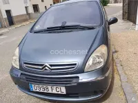 Usado Citroën Xsara Picasso Exclusive 92 CV (67 kW) 2006 Gris / plata Monovolumen