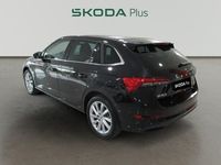 Usado Skoda Scala Ambition 110 CV (80 kW) 2021 Negro Utilitario