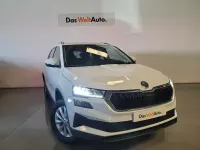 Usado Skoda Karoq Ambition 150 CV (110 kW) 2022 Blanco SUV