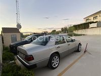 Usado Mercedes E300 136 CV (100 kW) 1993 Gris / plata Berlina