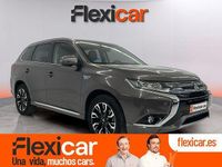 Usado Mitsubishi Outlander P-HEV 203 CV (149 kW) 2017 Marrón SUV
