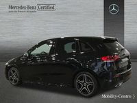 Usado Mercedes B200 150 CV (110 kW) 2022 Negro noche Utilitario