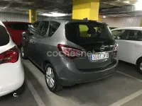 Usado Opel Meriva Selective 110 CV (80 kW) 2015 Gris / plata Monovolumen