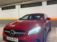 Usado Mercedes CLA180 122 CV (89 kW) 2018 Rojo Coupe