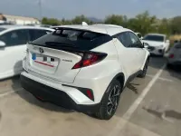Usado Toyota C-HR+ Advance 98 CV (72 kW) 2022 Blanco SUV